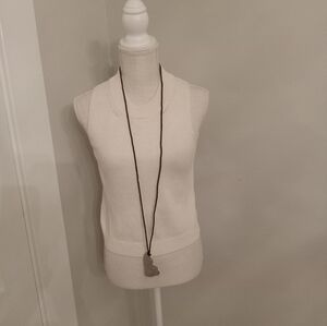NWOT Urban Outfitters Silver Heart Long Necklace